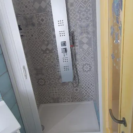 Casa Le Ginestre 아파트 *